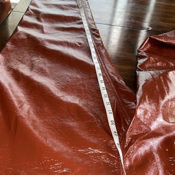 Abercrombie and fitch women’s vegan leather ultra high rise pant 34/18R NWT - Picture 10 of 12